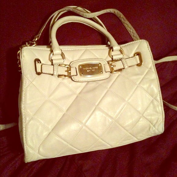 Small Authentic MK Hamilton