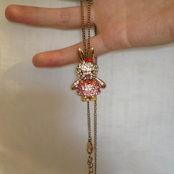 Gold bunny necklace.