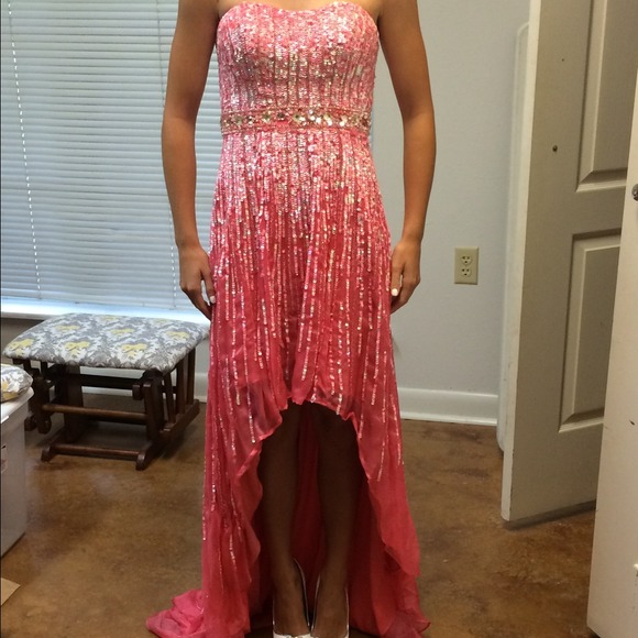 Pink Sherri Hill size 2 low high prom dress