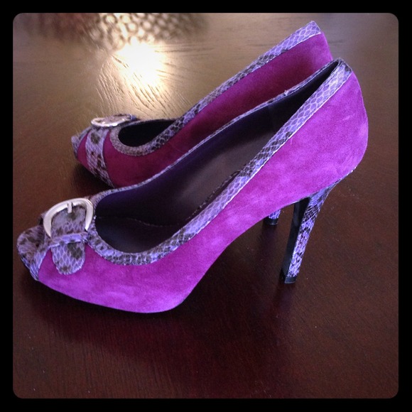 NINE WEST purple stylish peep toe heels