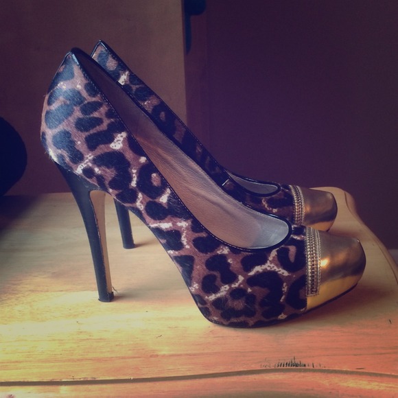 Leopard Michael Kors pumps