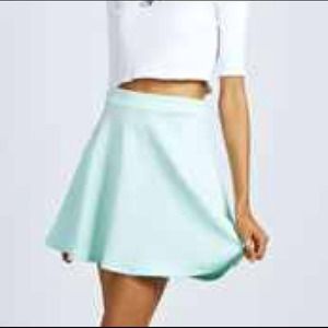 Mint Skater Sucba skirt sz 12 very cute and dainty