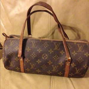 🎉REDUCED! ❤️AUTHENTIC❤️Louis Vuitton Papillon