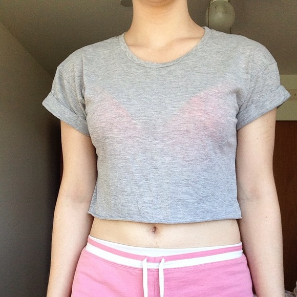 Traded: Grey crop top - Picture 3 of 4