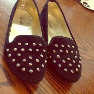 Studded flats