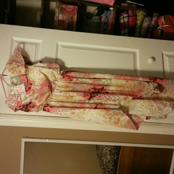 Off shoulder highlow dress