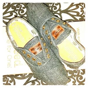 Herringbone TOMS