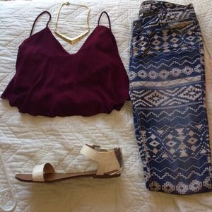 Hot Kiss sz 7 Tribal Print Denim