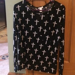 Black and white long sleeved cross shirt