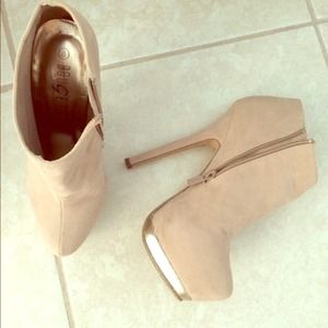 jcpenney Shoes | Sandalias Blancas | Poshmark