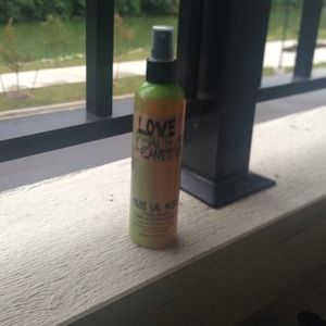 Tigi - Free Ur Mind Firm Hold Hairspray