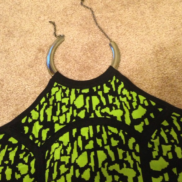 Chain neck top - Picture 2 of 3