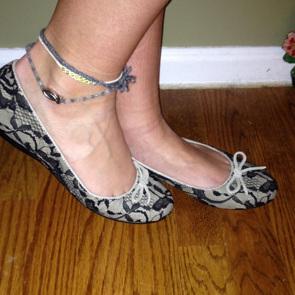 Lace Flats