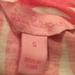 Lilly Pulitzer t-shirt