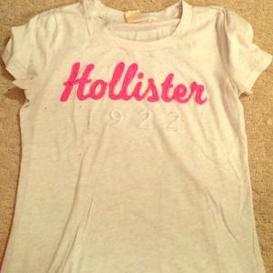 Hollister t-shirt