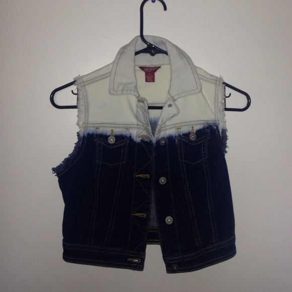 Ombré denim vest