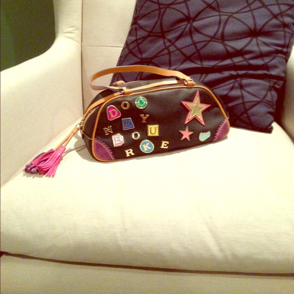 🎉HP🎉 Dooney and Bourke handbag