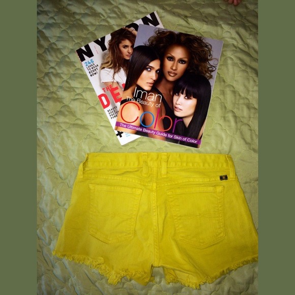 Lucky Brand Riley Shorts💛 - Picture 2 of 4