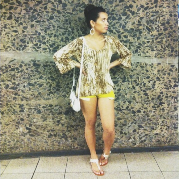 Lucky Brand Riley Shorts💛 - Picture 3 of 4