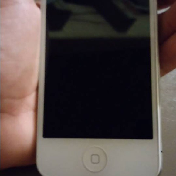 Iphone 4s - Picture 3 of 4