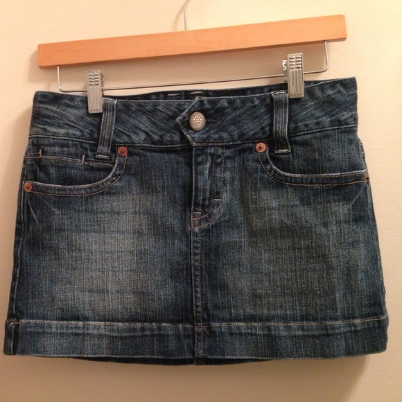 American Eagle jean skirt size 2