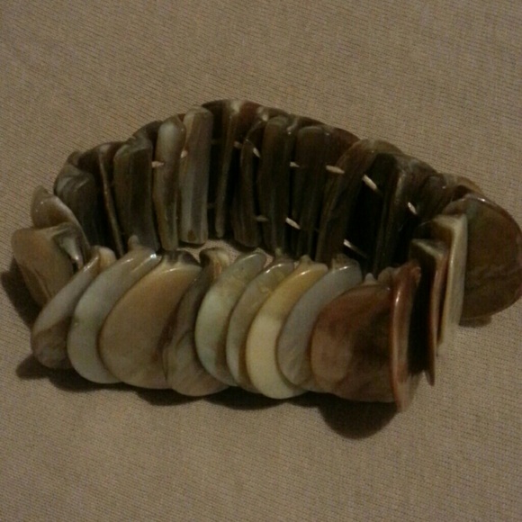 Shells bracelet - Picture 2 of 2