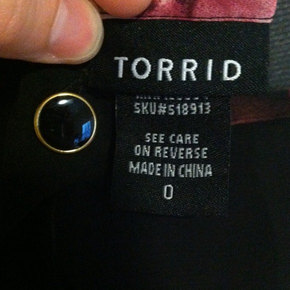 Sheer Leopard Print Flowered Top - Picture 4 of 4