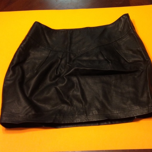 Forever 21 Dresses & Skirts - Forever 21 Mini Leather Skirt
