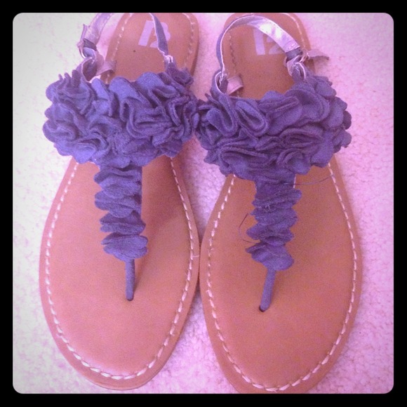 Ruffled Suede T-Strap Sandals - Picture 1 of 4