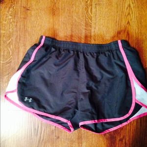 UnderArmor Heatgear Activewear Shorts.