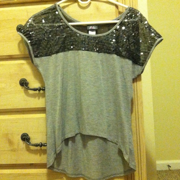Grey sequin shirt