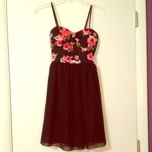 RESERVED ✅ Delicate floral bustier dress