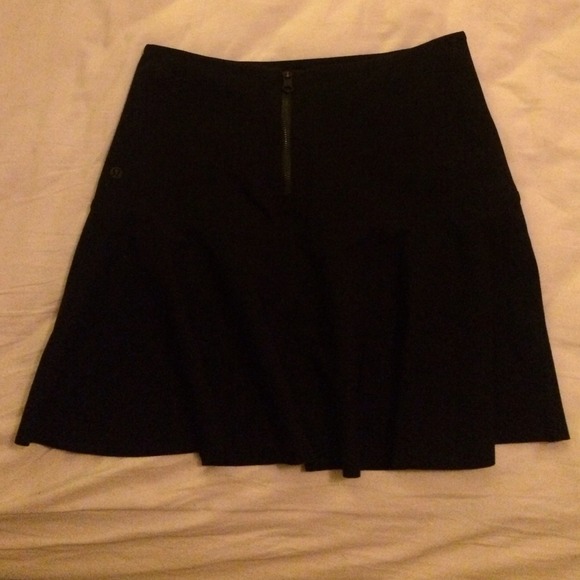 Lululemon Lab Skirt