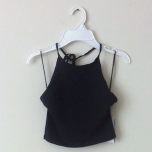 BRAND NEW Crop halter top