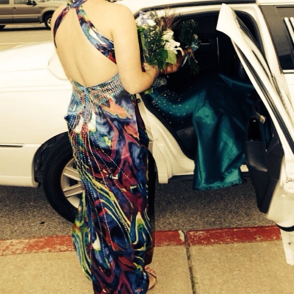 Prom dress - Picture 3 of 4