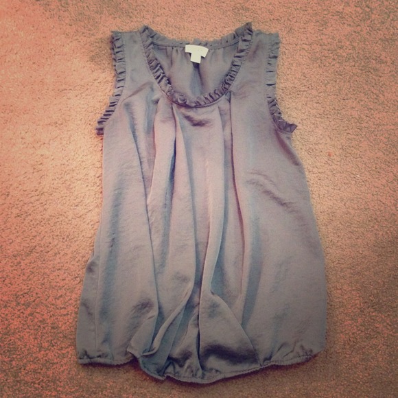 Reduced!! Loft Top