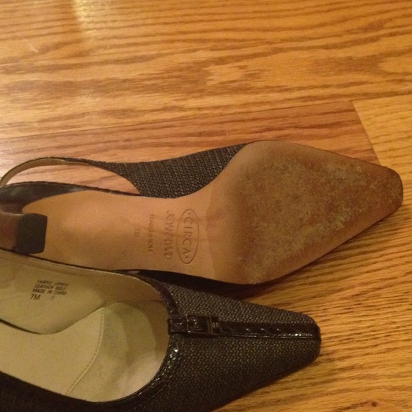 Black Tweed Slingbacks with Zipper Detail - Picture 4 of 4