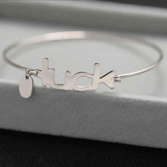 Inspiration Bangle LUCK Silver