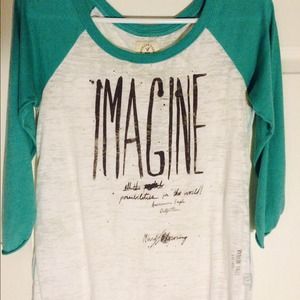 American Eagle "IMAGINE" baseball tee