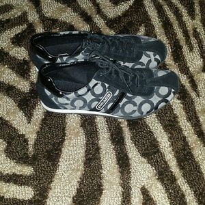 Black/gray casual sneaker