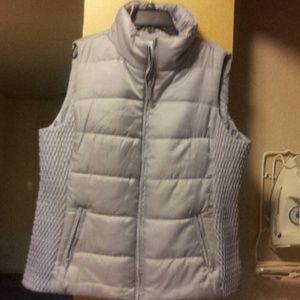 Vest brand new never been worn/no tags though