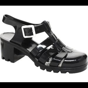 Platform jelly sandal