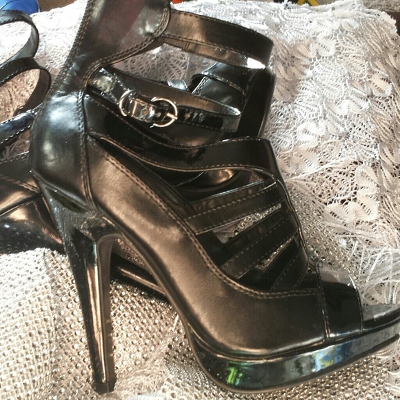 Size 7 strappy black heels by Paprika