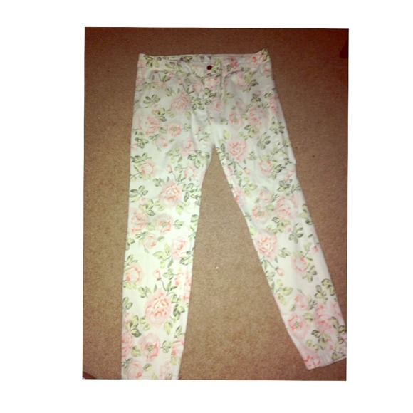 Floral printed skinny jeans