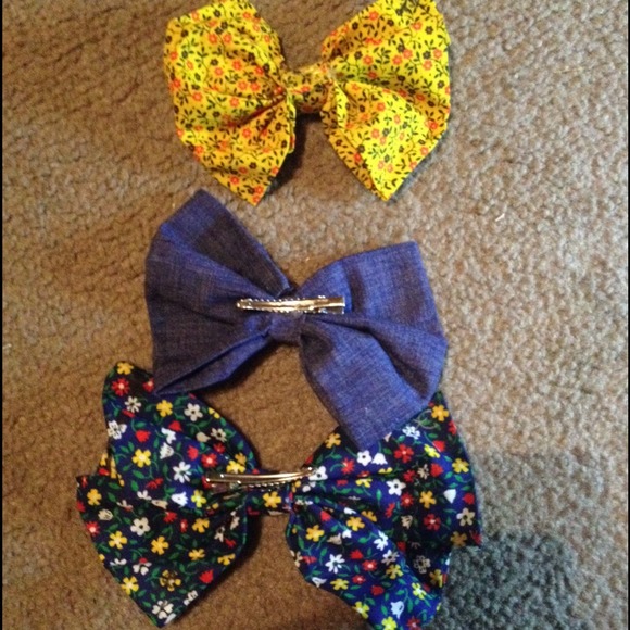 Bows 🎀 - Picture 2 of 2
