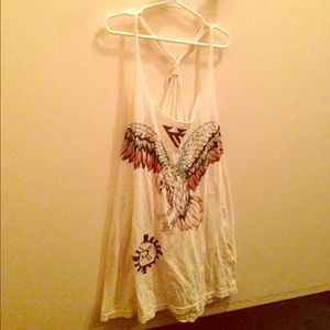 super cute white tank top with design!