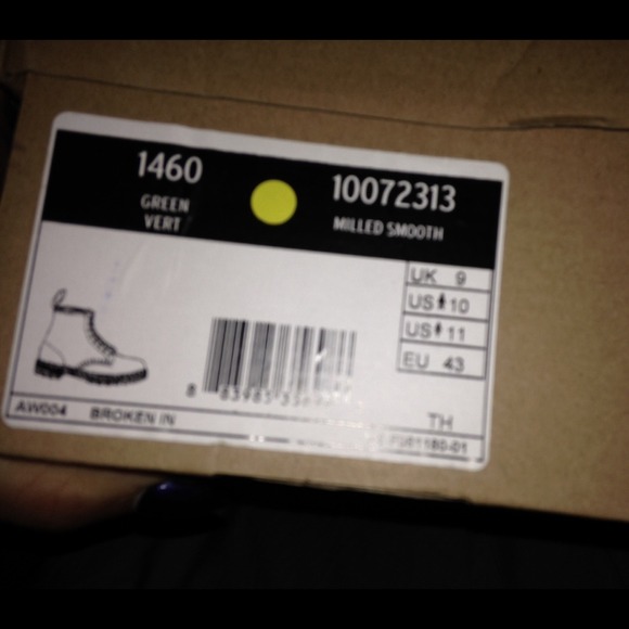 Classic Dr. Marten Boots!! - Picture 4 of 4