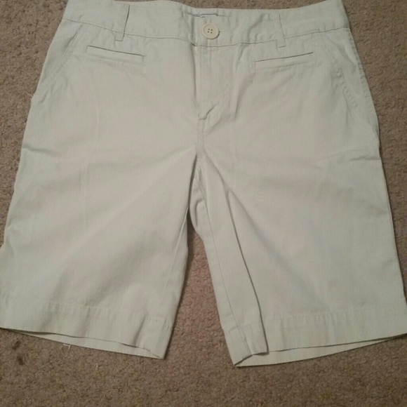 Old Navy capris size 6