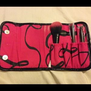 Bare Escentuals Pink Tip Brush Set