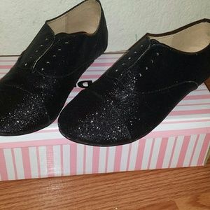 Black Glitter Oxford Shoe (NWOT)